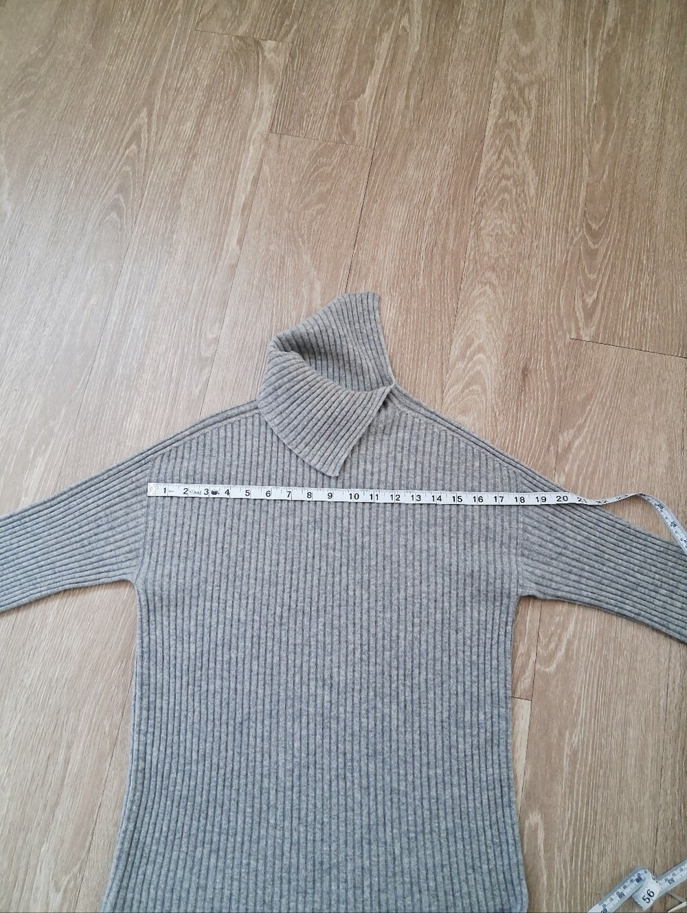 Eileen Fisher Cashmere Rib Knit Turtleneck Tunic Sweater Quiet Luxury Minimalist - Picture 6 of 11